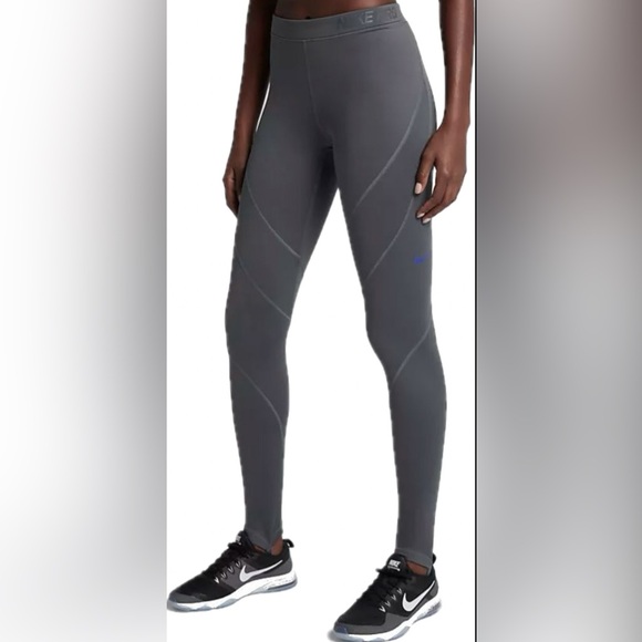 Nike Pants - Nike Pro Hyperwarm Women's XL Gray Leggings Thermal Training Tight